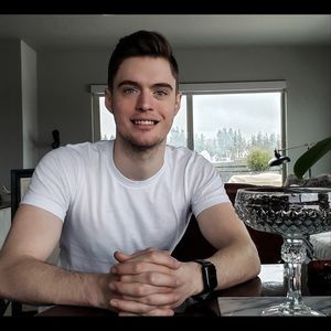 Meet your Posher, Clayton